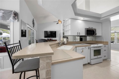 Casa en venta en North Port, Florida, 3 dormitorios, 156.54 m2 № 2204611 - foto 13