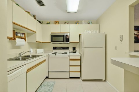 Copropriété à vendre à Port St. Lucie, Floride: 1 chambre, 63.17 m2 № 2084835 - photo 5