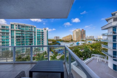 Condo in Aventura, Florida, 3 bedrooms № 2081340 - photo 22
