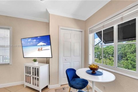 Condominio en venta en Fort Lauderdale, Florida, 1 dormitorio, 42.64 m2 № 1990172 - foto 1