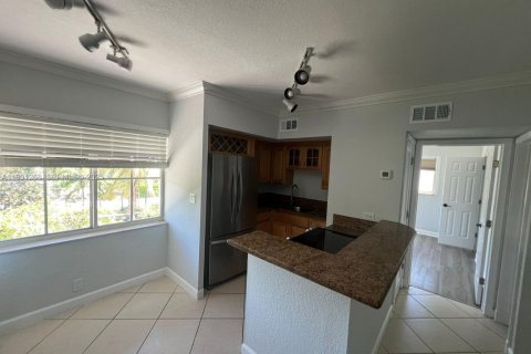 Condominio en venta en Fort Lauderdale, Florida, 1 dormitorio, 42.64 m2 № 1990172 - foto 7