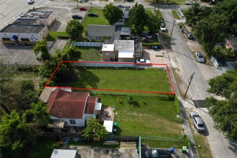 Land in Miami, Florida № 2079617 - photo 5