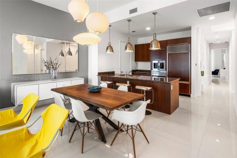 Copropriété à vendre à Sunny Isles Beach, Floride: 3 chambres, 183.85 m2 № 1936612 - photo 6