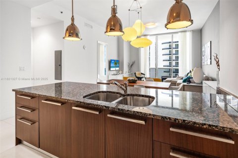 Copropriété à vendre à Sunny Isles Beach, Floride: 3 chambres, 183.85 m2 № 1936612 - photo 8