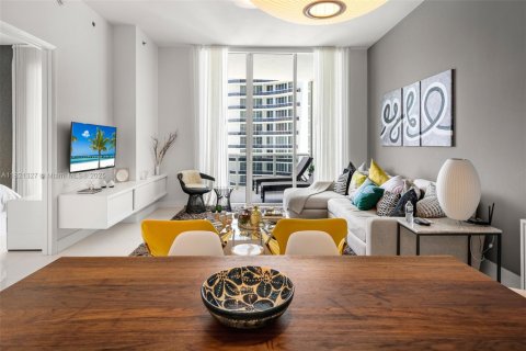 Copropriété à vendre à Sunny Isles Beach, Floride: 3 chambres, 183.85 m2 № 1936612 - photo 9