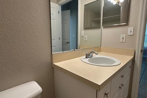 Condominio en alquiler en Oviedo, Florida, 2 dormitorios, 89.19 m2 № 1912026 - foto 12
