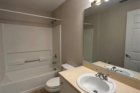Condominio en alquiler en Oviedo, Florida, 2 dormitorios, 89.19 m2 № 1912026 - foto 13