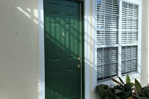 Condominio en alquiler en Oviedo, Florida, 2 dormitorios, 89.19 m2 № 1912026 - foto 2