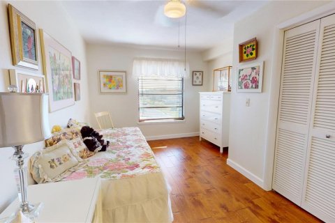 Condominio en venta en Treasure Island, Florida, 3 dormitorios, 169.08 m2 № 2147889 - foto 30