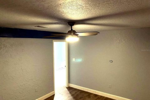 Villa ou maison à vendre à Davenport, Floride: 2 chambres, 156.82 m2 № 2398810 - photo 11
