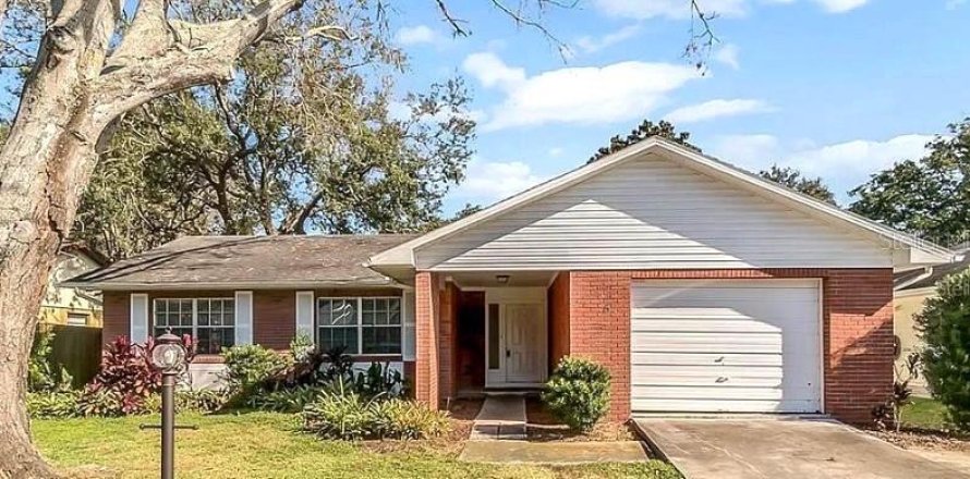 Villa ou maison à Davenport, Floride 2 chambres, 156.82 m2 № 2398810