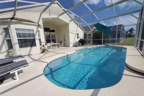 House in Davenport, Florida 4 bedrooms, 169.73 sq.m. № 1913569 - photo 3