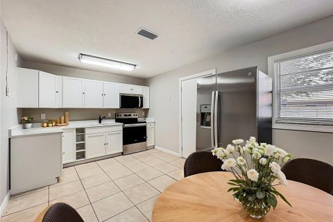 Casa en venta en Ocala, Florida, 3 dormitorios, 130.43 m2 № 1855913 - foto 4