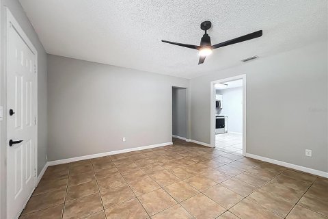 Casa en venta en Ocala, Florida, 3 dormitorios, 130.43 m2 № 1855913 - foto 11