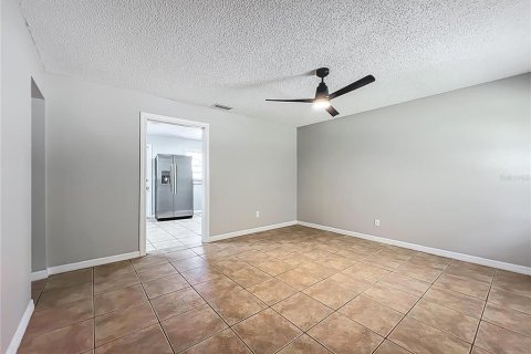 Casa en venta en Ocala, Florida, 3 dormitorios, 130.43 m2 № 1855913 - foto 14