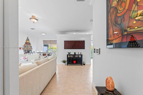 Купить таунхаус в Пемброк-Пайнс, Флорида 3 спальни, 140.75м2, № 2032069 - фото 4