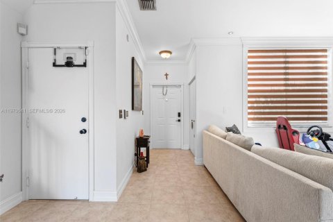 Купить таунхаус в Пемброк-Пайнс, Флорида 3 спальни, 140.75м2, № 2032069 - фото 10