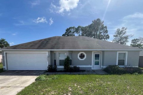 Casa en alquiler en Spring Hill, Florida, 3 dormitorios, 143.72 m2 № 1815767 - foto 1