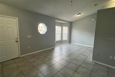 Casa en alquiler en Spring Hill, Florida, 3 dormitorios, 143.72 m2 № 1815767 - foto 2