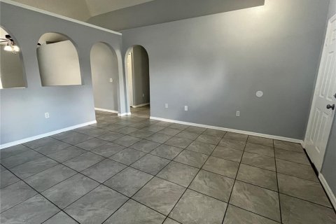 Casa en alquiler en Spring Hill, Florida, 3 dormitorios, 143.72 m2 № 1815767 - foto 3