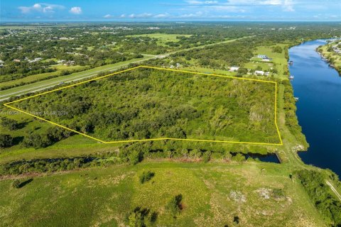 Commercial property in LaBelle, Florida № 1698347 - photo 6