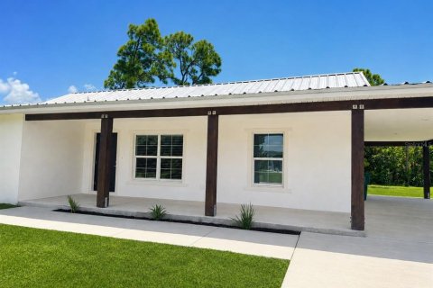 Villa ou maison à Port Charlotte, Floride 3 chambres, 111.11 m2 № 2355857