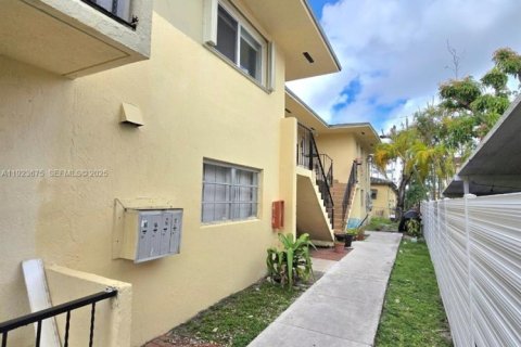 Condominio en venta en Miami, Florida, 3 dormitorios, 93.09 m2 № 2034140 - foto 12