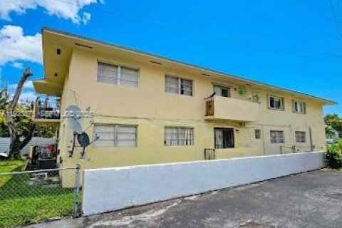 Condominio en venta en Miami, Florida, 3 dormitorios, 93.09 m2 № 2034140 - foto 13