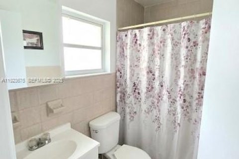 Condominio en venta en Miami, Florida, 3 dormitorios, 93.09 m2 № 2034140 - foto 7