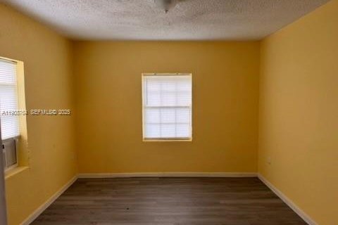 Снять в аренду кондоминиум в Майами, Флорида 1 спальня, 44.5м2, № 1964653 - фото 17