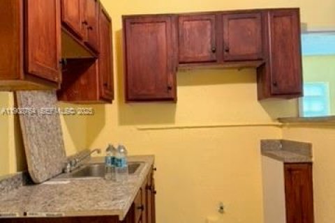 Снять в аренду кондоминиум в Майами, Флорида 1 спальня, 44.5м2, № 1964653 - фото 8