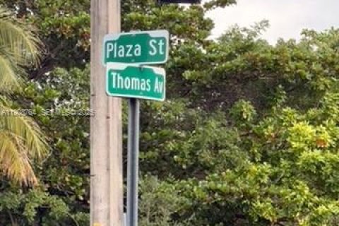 Снять в аренду кондоминиум в Майами, Флорида 1 спальня, 44.5м2, № 1964653 - фото 22