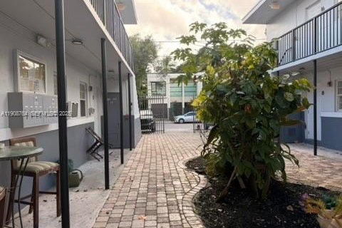 Снять в аренду кондоминиум в Майами, Флорида 1 спальня, 44.5м2, № 1964653 - фото 18