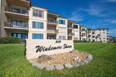 Condo in Ormond Beach, Florida, 2 bedrooms № 2219528