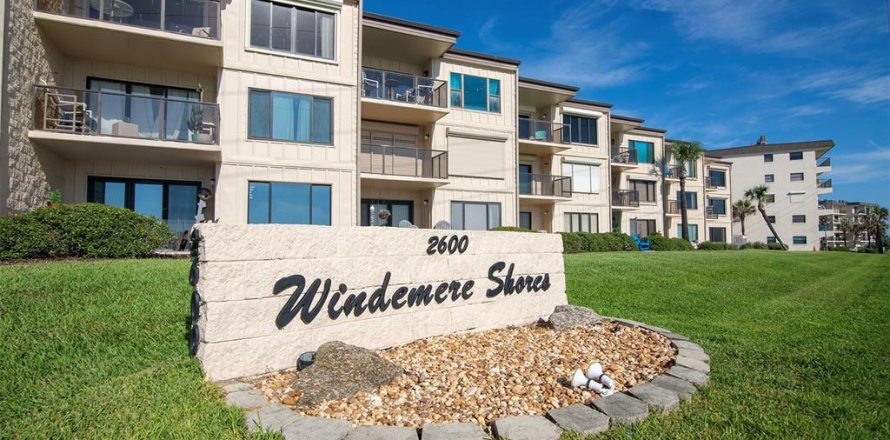 Condo in Ormond Beach, Florida, 2 bedrooms № 2219528