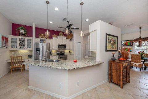 House in Osprey, Florida 4 bedrooms, 199.28 sq.m. № 1818837 - photo 10