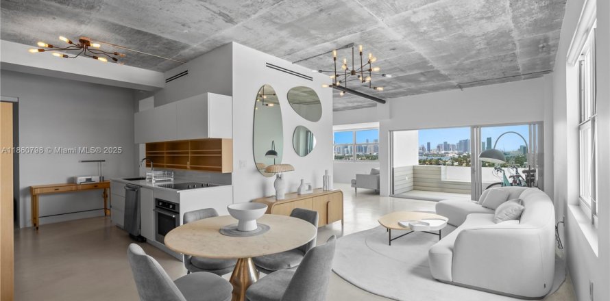 Кондоминиум с 2 спальнями в Майами-Бич, Флорида № 1958079