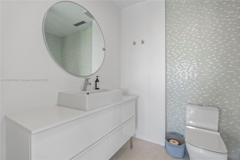 Снять в аренду кондоминиум в Майами-Бич, Флорида 2 спальни, 119.57м2, № 1958079 - фото 11