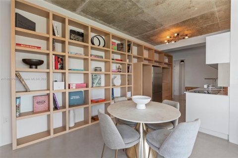 Снять в аренду кондоминиум в Майами-Бич, Флорида 2 спальни, 119.57м2, № 1958079 - фото 13