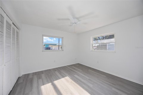 Villa ou maison à vendre à Bradenton, Floride: 2 chambres, 128.95 m2 № 1884033 - photo 8
