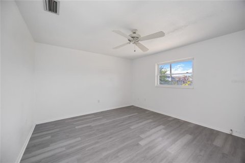 Villa ou maison à vendre à Bradenton, Floride: 2 chambres, 128.95 m2 № 1884033 - photo 9