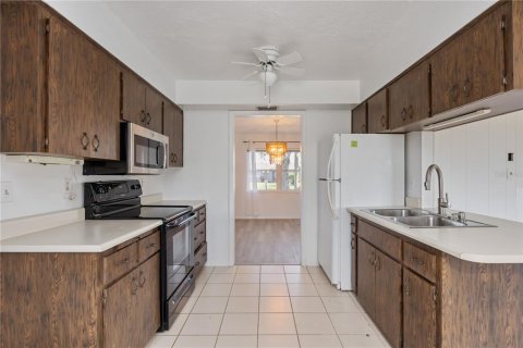 Villa ou maison à vendre à Bradenton, Floride: 2 chambres, 128.95 m2 № 1884033 - photo 2