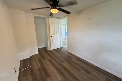Appartement à louer à New Port Richey, Floride: 1 chambre, 49.8 m2 № 2406393 - photo 8