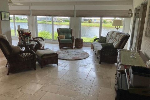 House in Venice, Florida 3 bedrooms, 209.4 sq.m. № 1873466 - photo 16
