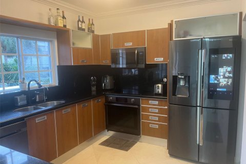 Adosado en venta en North Miami Beach, Florida, 3 dormitorios, 296.82 m2 № 1877707 - foto 8