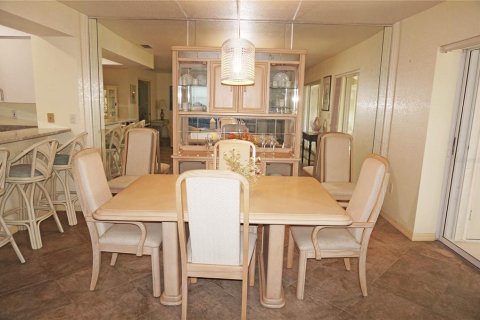 Condo in Punta Gorda, Florida, 3 bedrooms  № 1722905 - photo 12