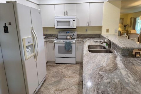 Condo in Punta Gorda, Florida, 3 bedrooms  № 1722905 - photo 3