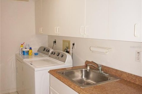 Condo in Punta Gorda, Florida, 3 bedrooms  № 1722905 - photo 9