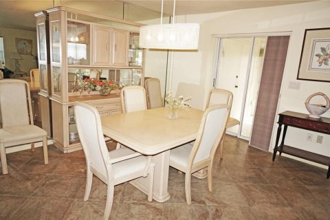 Condo in Punta Gorda, Florida, 3 bedrooms  № 1722905 - photo 11