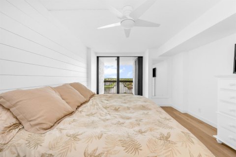 Condo in Hillsboro Beach, Florida, 2 bedrooms  № 2083685 - photo 17